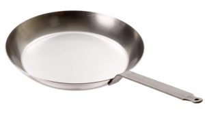 MatferBourgeatCarbonSteelPan_500px Matfer Bourgeat carbon steel skillet