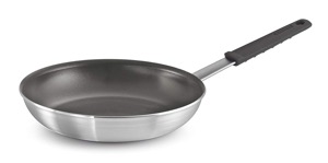 TramontinaRivetlessNonstickSkillet_300 Tramontina rivetless nonstick pan