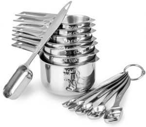 Measuring Cups and Spoons from Laxinis Dry Measuring Cups and Spoons
