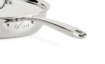 All-Clad D3 Everyday Handle Closeup All-Clad D3 Everyday Handle Closeup