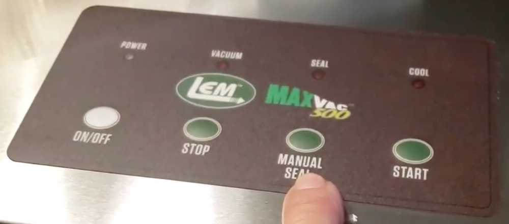 LEM 1253 MaxVac 500 control panel
