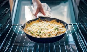 Oven Safe Skillets Featured Image Oven Safe Skillet