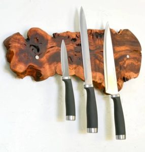 Small Grapevine Magnetic Strip Small Grapevine Magnetic Strip